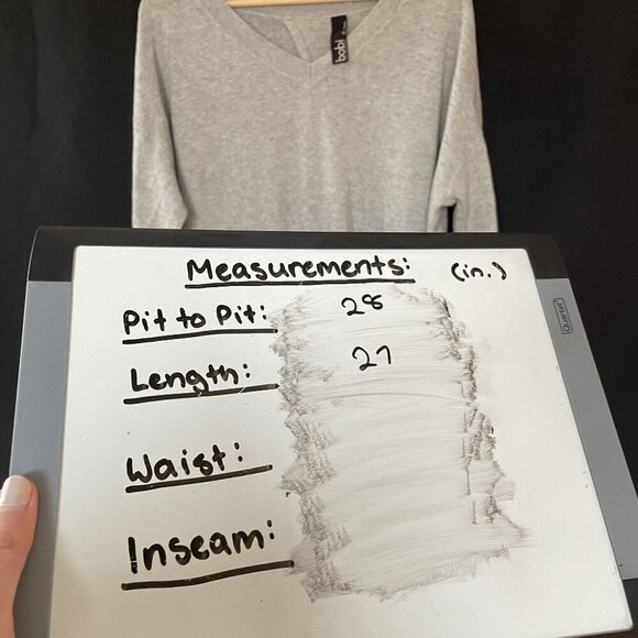 Bobi LA gray sweater women's size L keyhole open back detail comfortable top - Picture 6 of 8